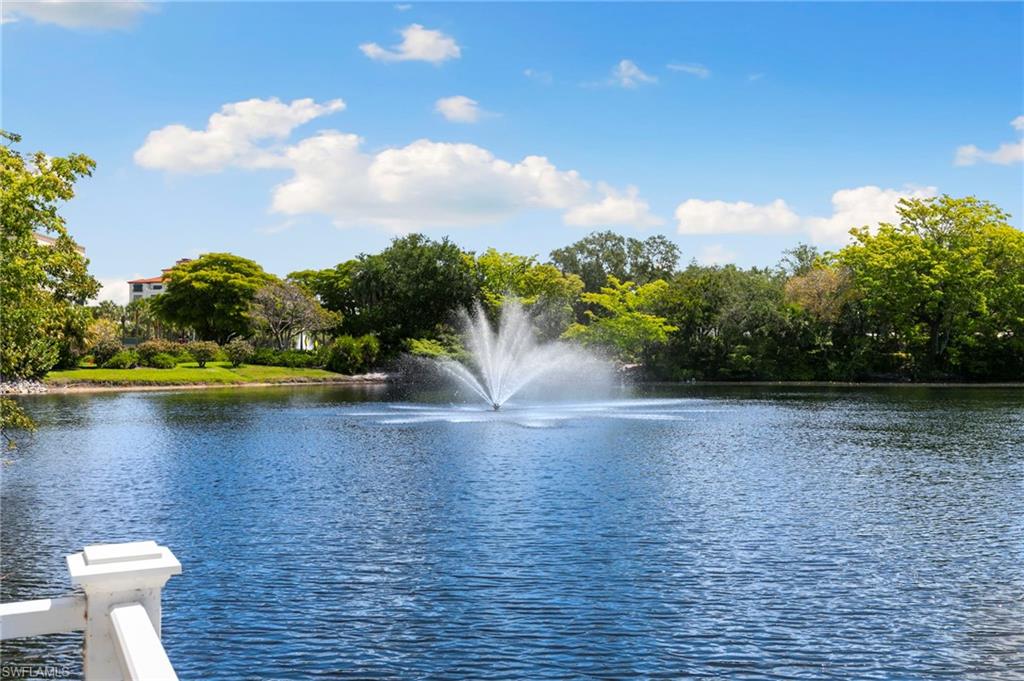 BRIDGE WAY VILLAS - Residential