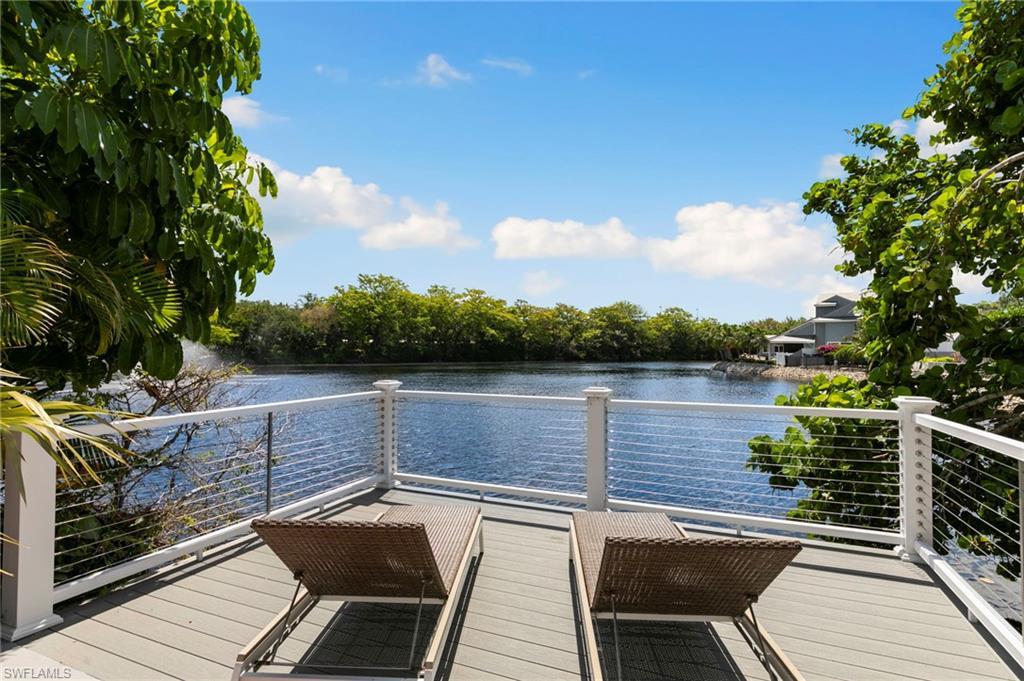 BRIDGE WAY VILLAS - Residential