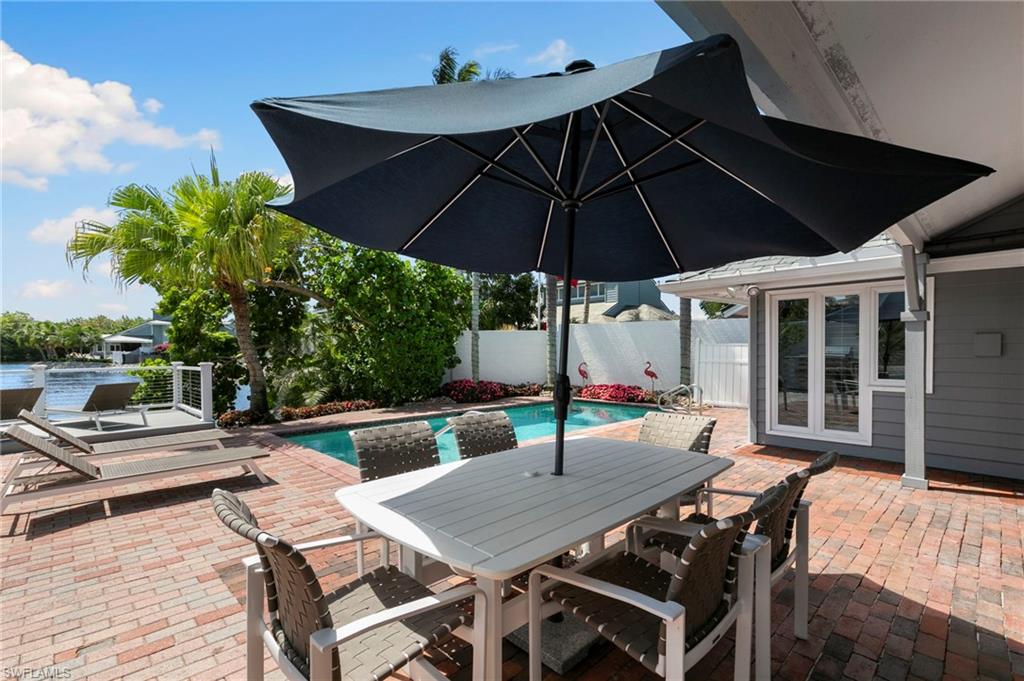 BRIDGE WAY VILLAS - Residential