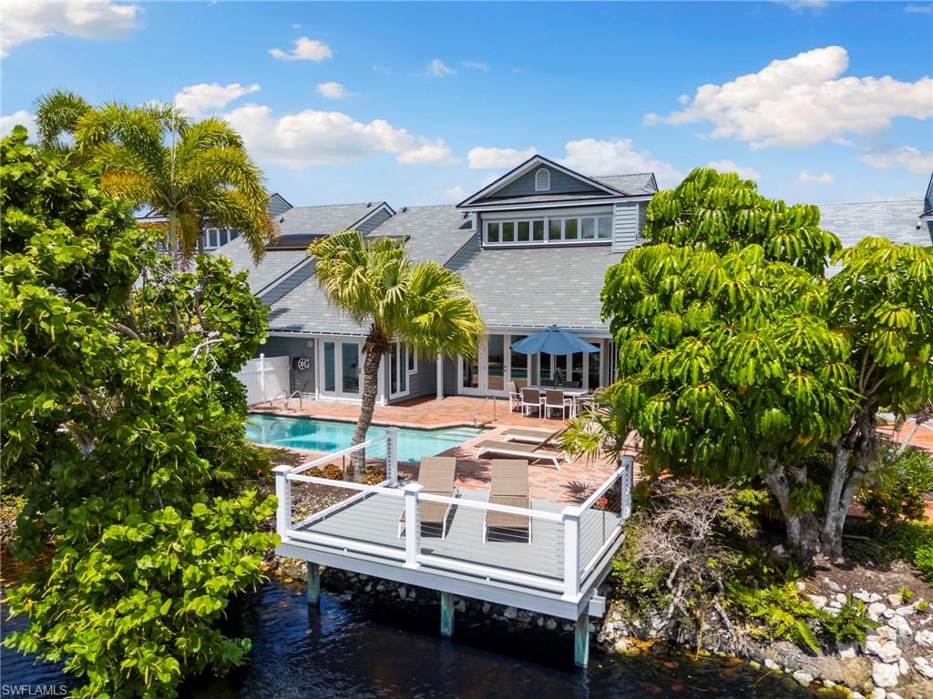 BRIDGE WAY VILLAS - Residential