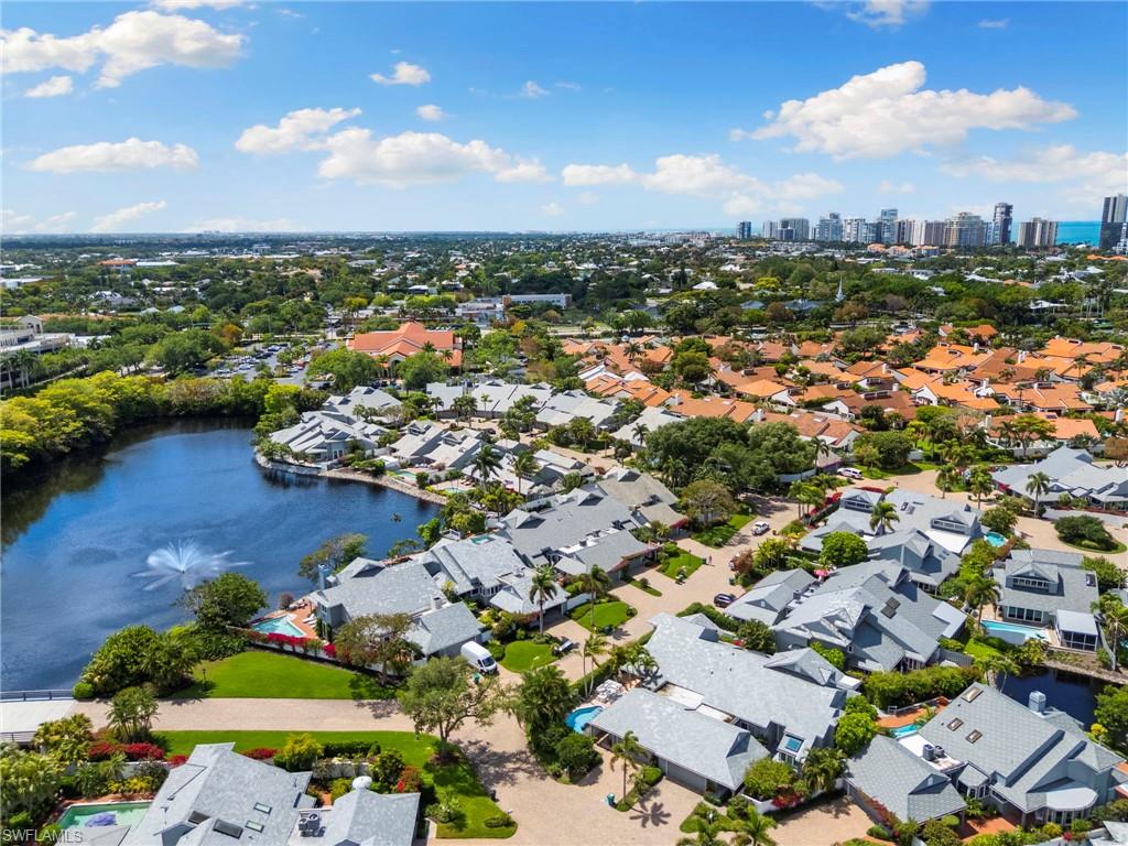 BRIDGE WAY VILLAS - Residential