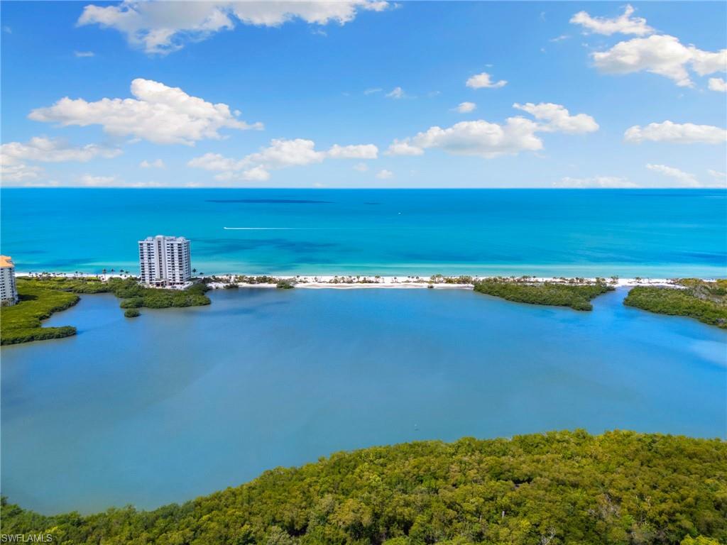 BRIDGE WAY VILLAS - Residential