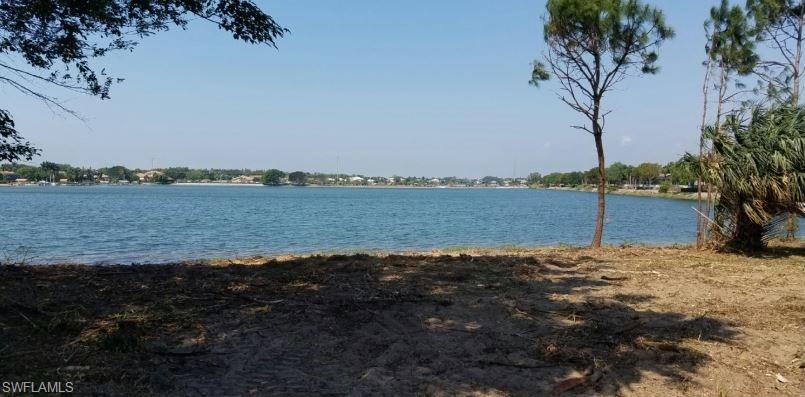 US 41 & Harborage DR