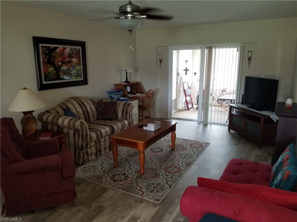 COUNTRY CLUB GARDENS - Residential