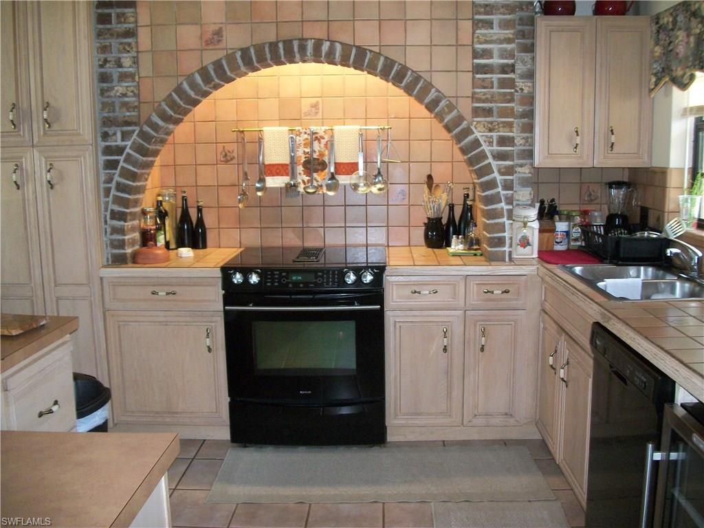 RIDGEVIEW ESTATES - Residential