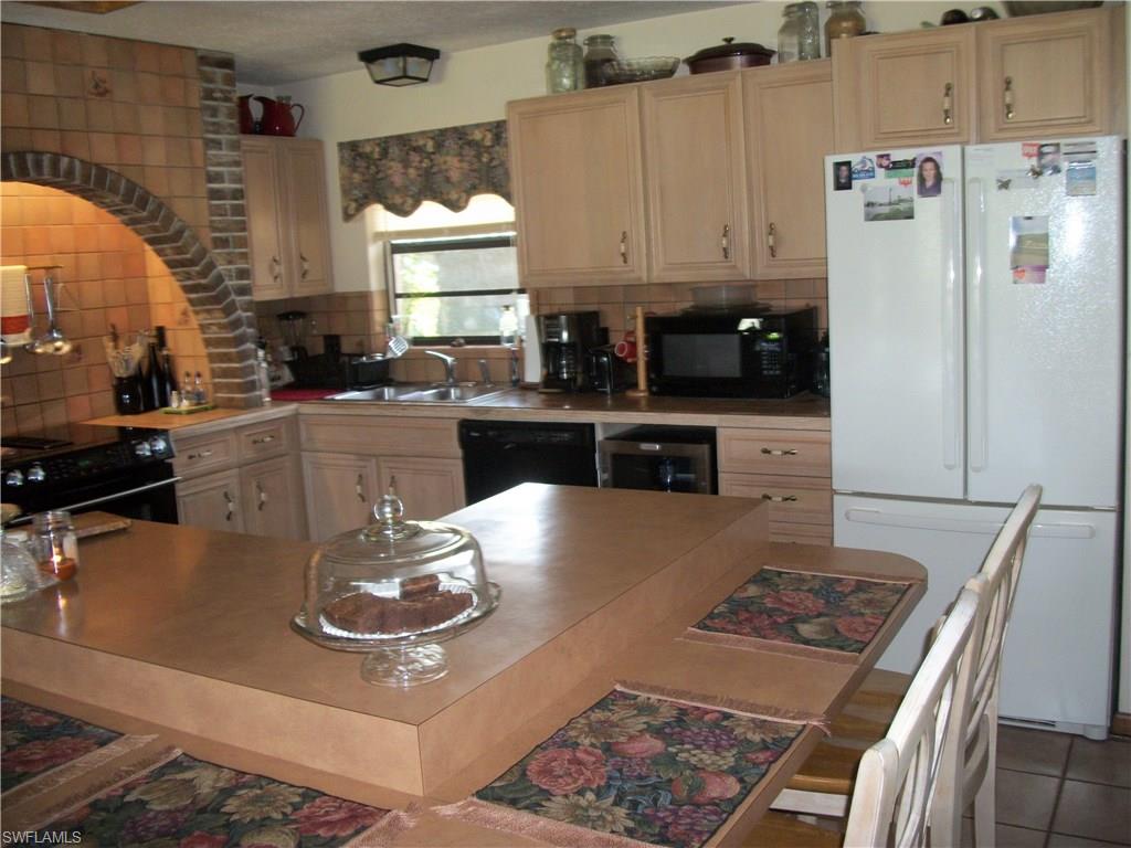 RIDGEVIEW ESTATES - Residential