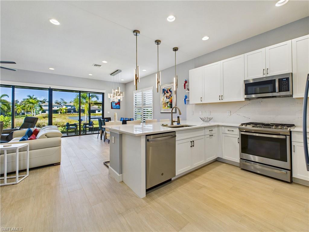 RIVERCREEK IN ESTERO - Residential