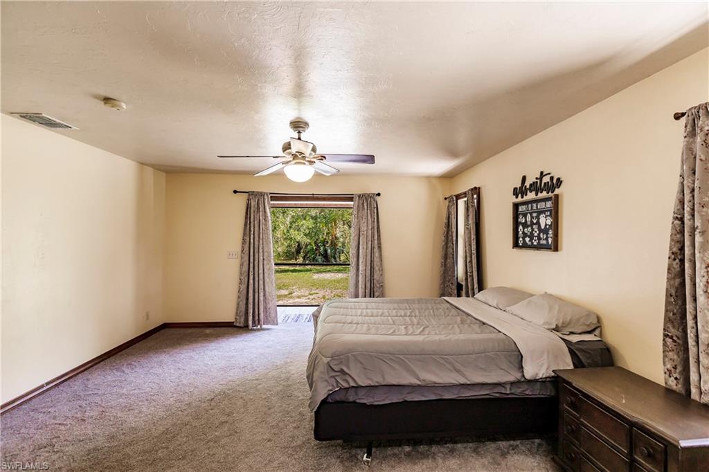 LAKE SUZY - Residential