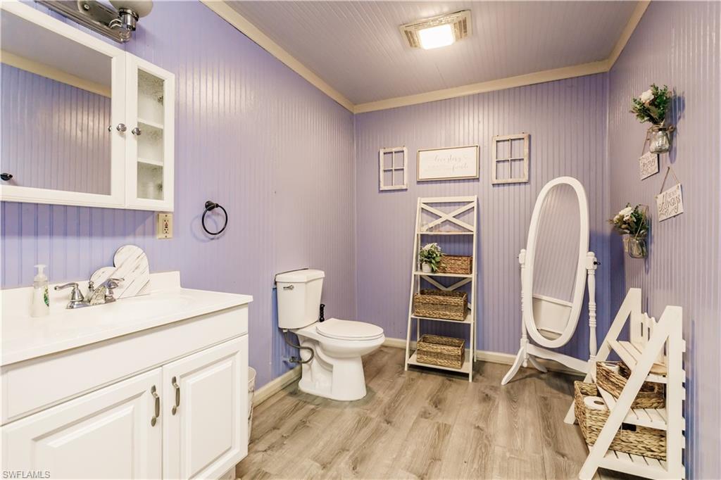 LAKE SUZY - Residential