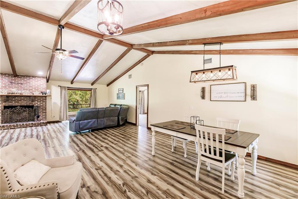 LAKE SUZY - Residential