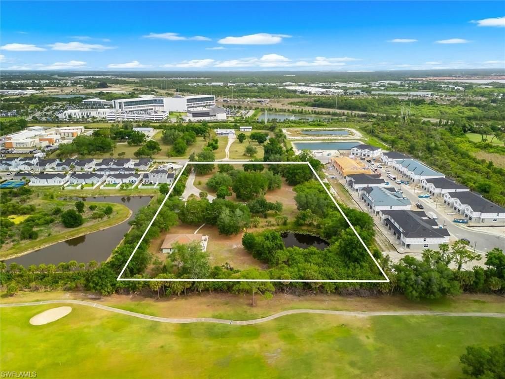 Photo of 2900 Curry LN, NOKOMIS, FL 34275 (MLS # 226017191)