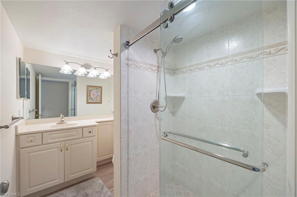 BEARS PAW - Residential