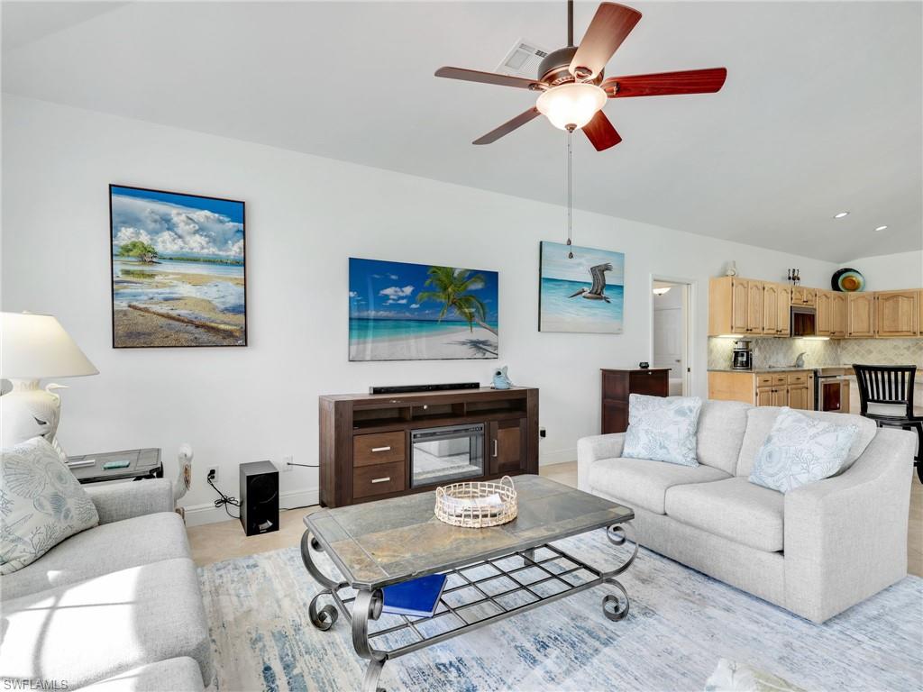 MARCO ISLAND - Residential