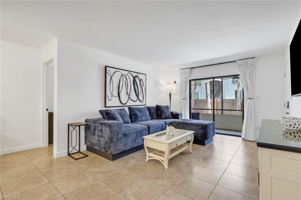 5307 Summerlin RD 708