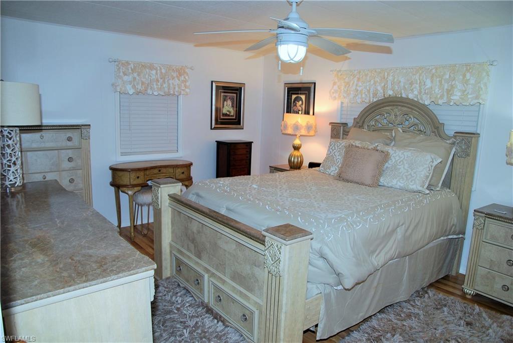 SIX LAKES COUNTRY CLUB - Residential