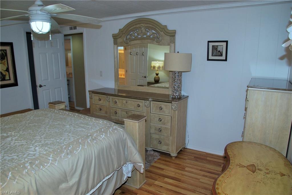 SIX LAKES COUNTRY CLUB - Residential