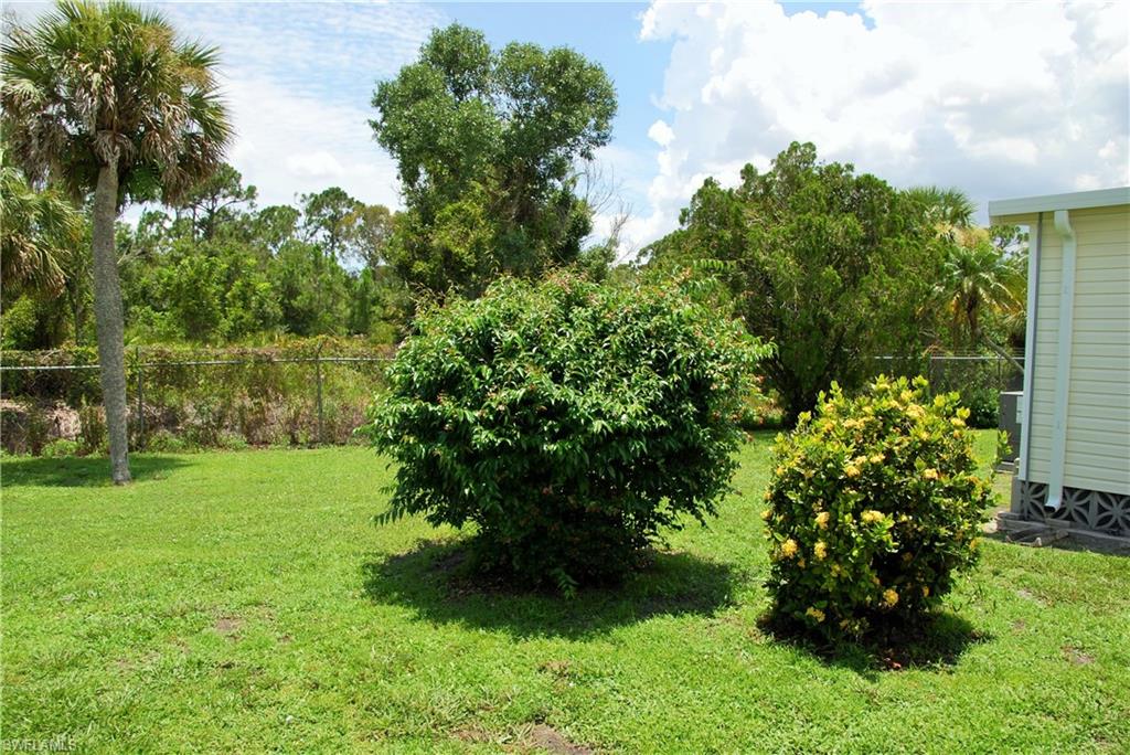 SIX LAKES COUNTRY CLUB - Residential