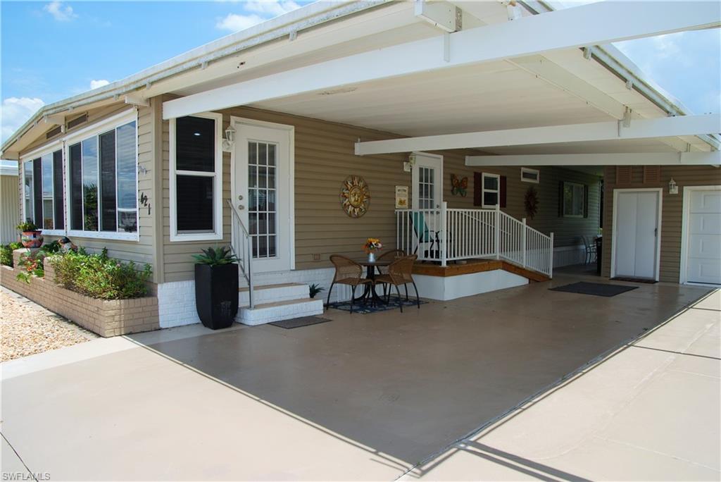 SIX LAKES COUNTRY CLUB - Residential