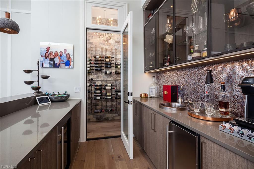 BONITA BEACH - Residential