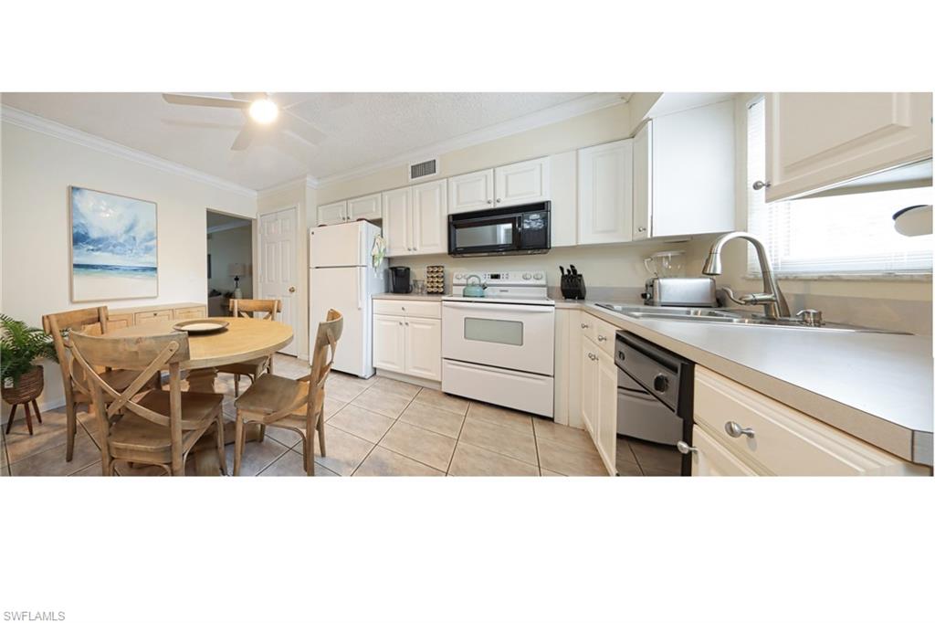 CHATELAINE - Residential Lease