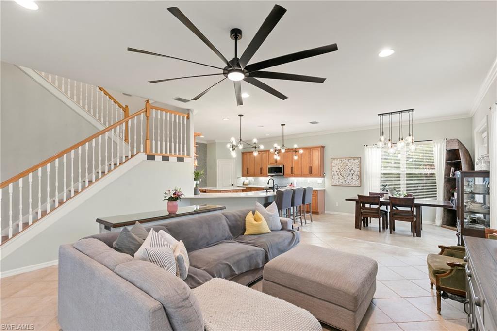 LAUREL LAKES - Residential