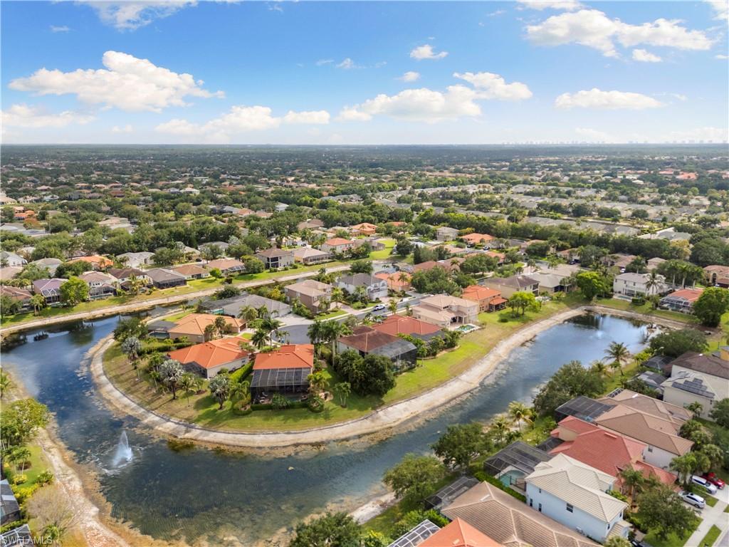 LAUREL LAKES - Residential