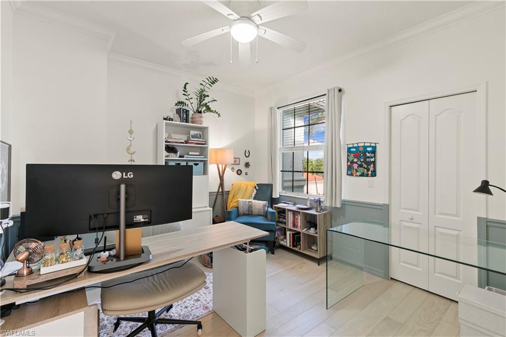 LAUREL LAKES - Residential