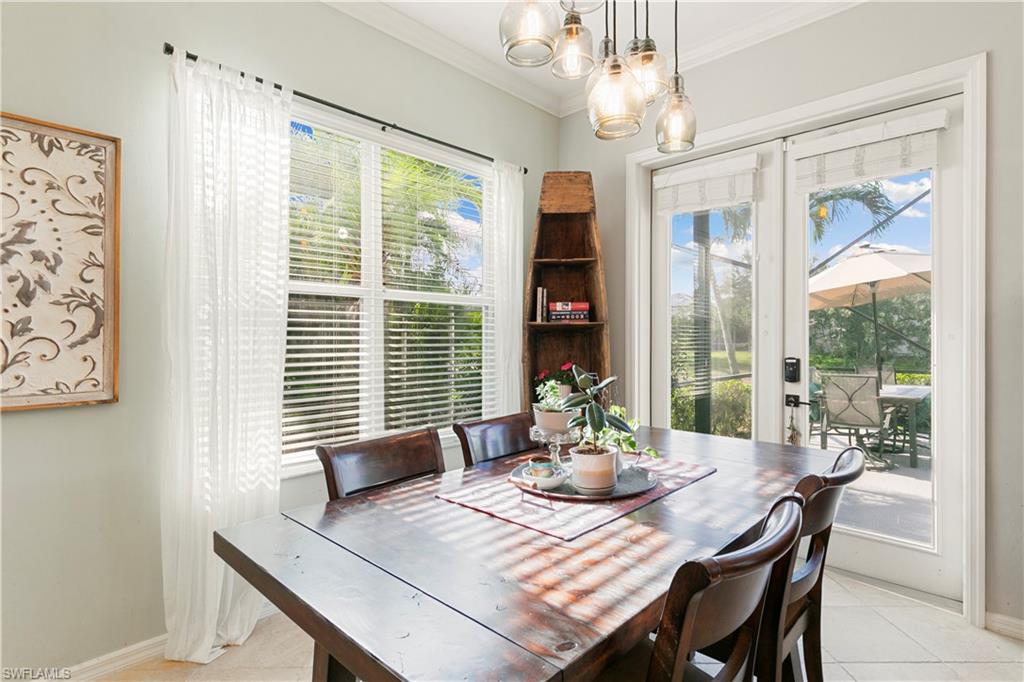 LAUREL LAKES - Residential