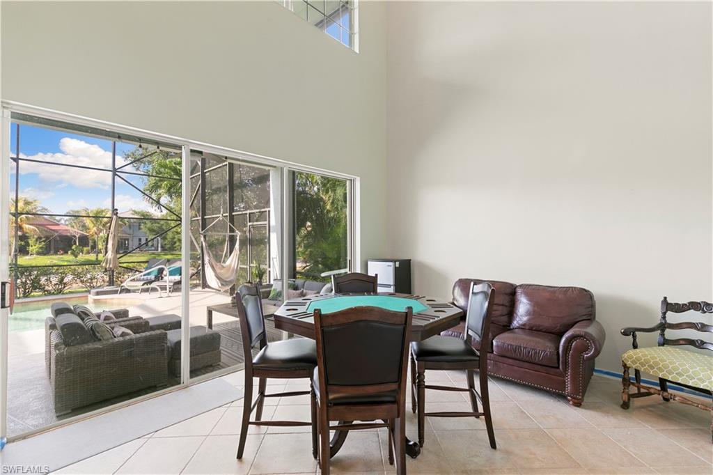 LAUREL LAKES - Residential