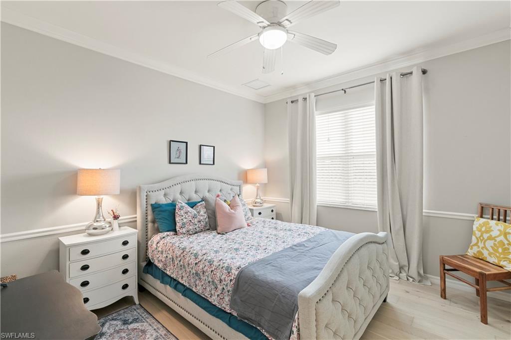 LAUREL LAKES - Residential