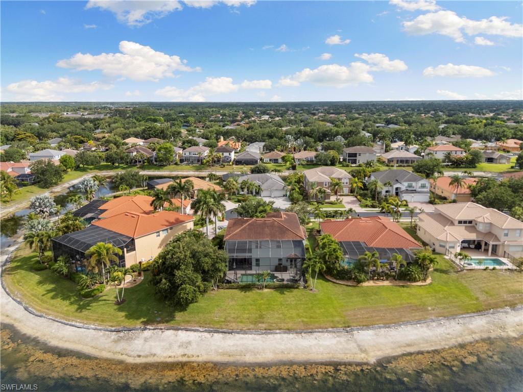 LAUREL LAKES - Residential