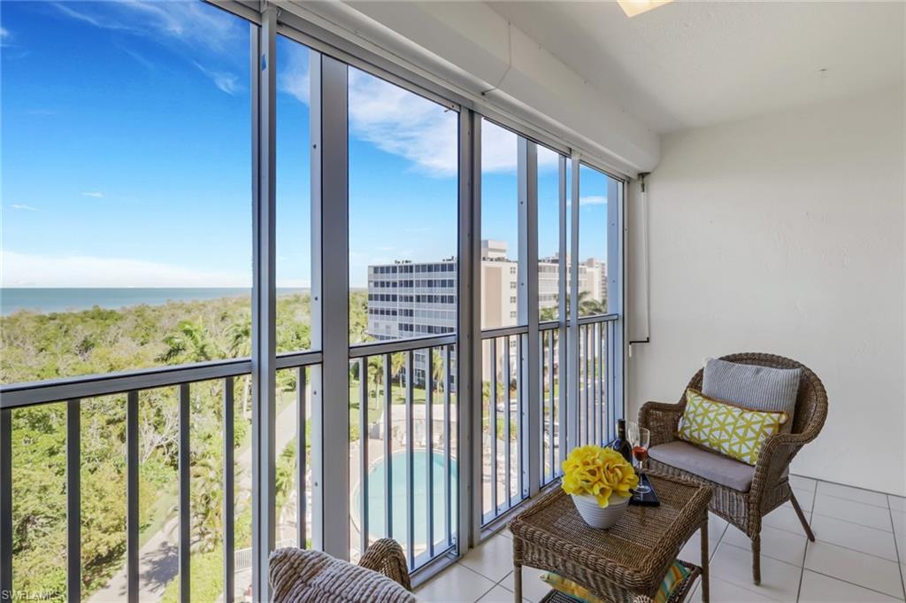 VANDERBILT TOWERS - Residential