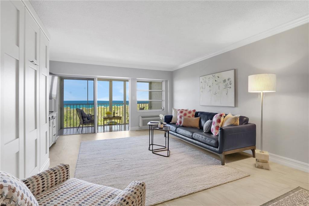 VANDERBILT TOWERS - Residential