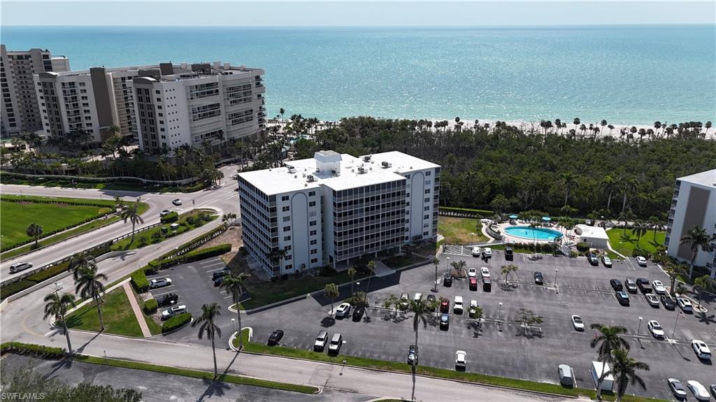 VANDERBILT TOWERS - Residential