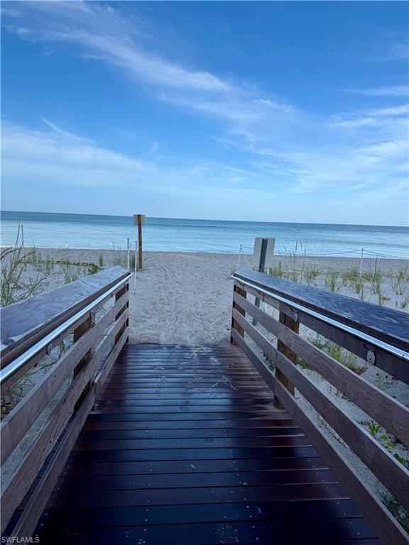 VANDERBILT TOWERS - Residential