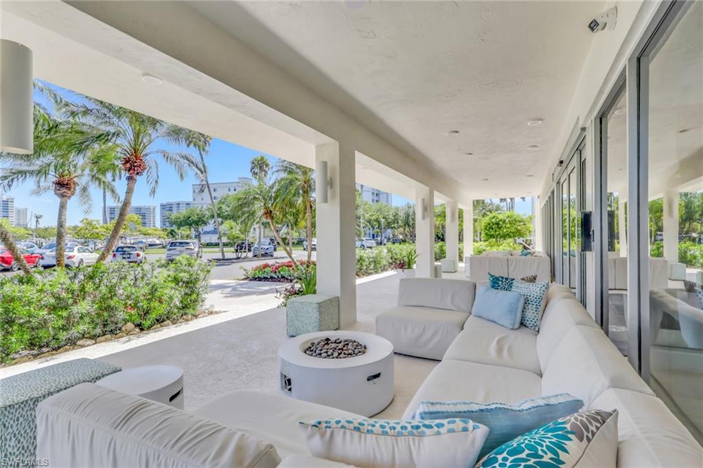 VANDERBILT TOWERS - Residential