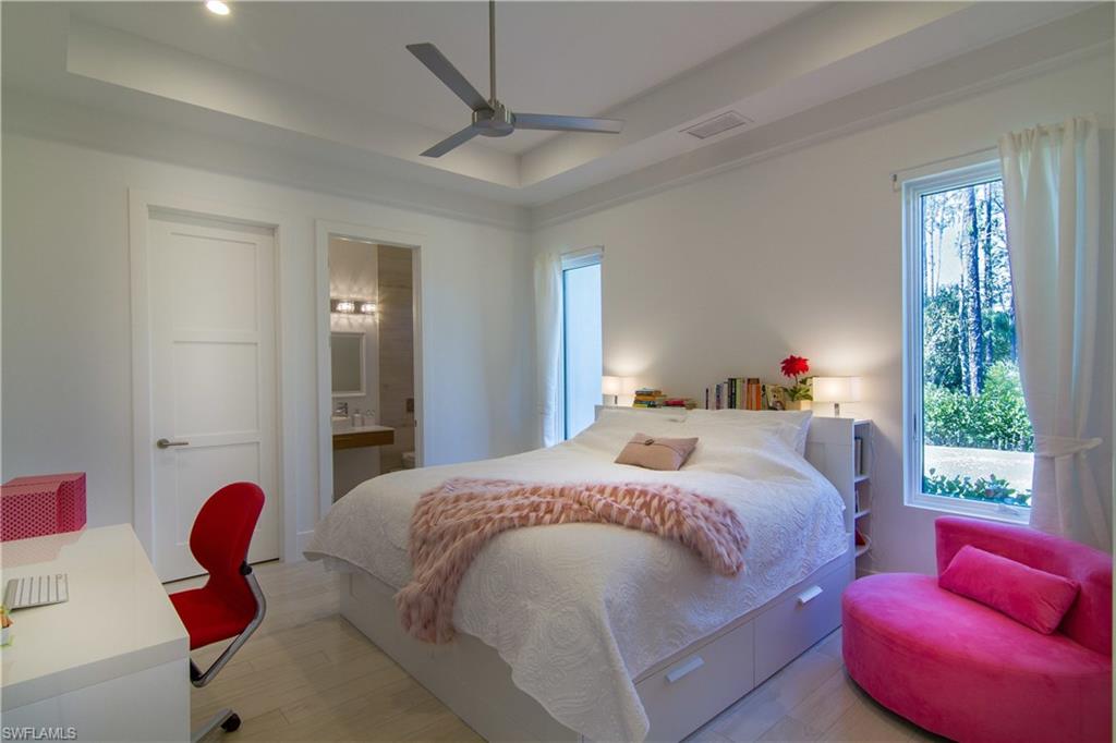 QUAIL WEST - Residential