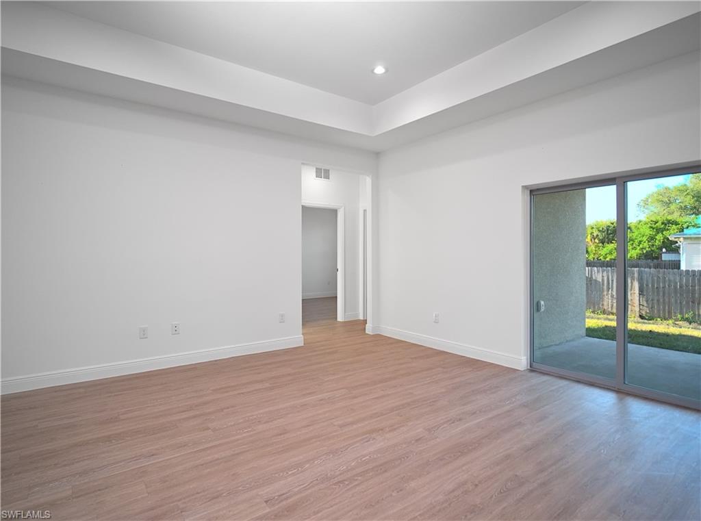 PORT LABELLE - Residential Lease