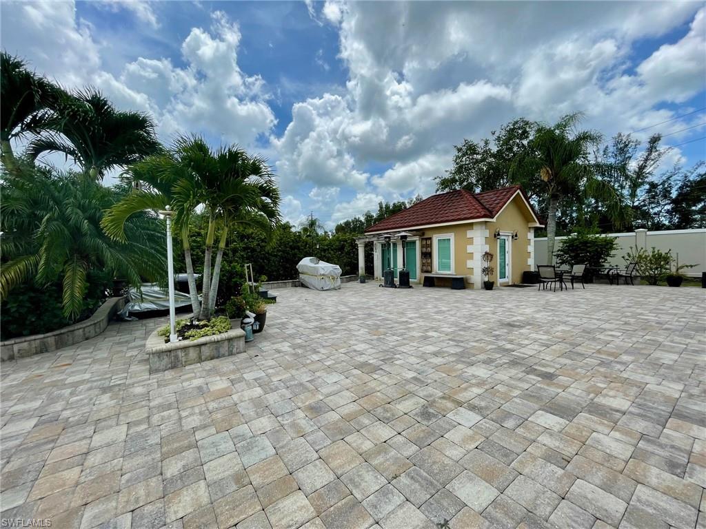 4580 Southern Breeze DR