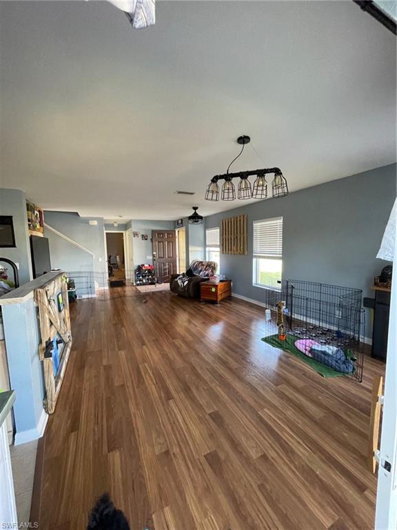 BAYSHORE COMMONS - Residential