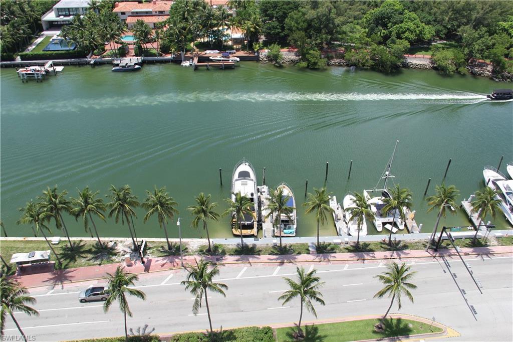 COLLINS - Residential