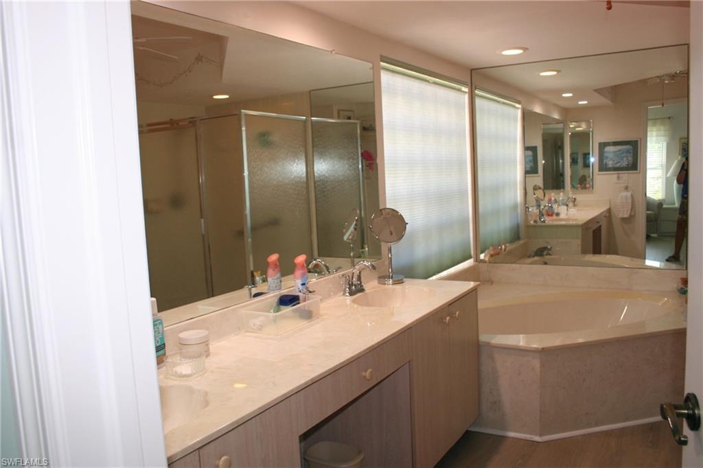 DEL VERA COUNTRY CLUB - Residential Lease