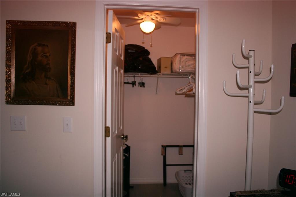 DEL VERA COUNTRY CLUB - Residential Lease