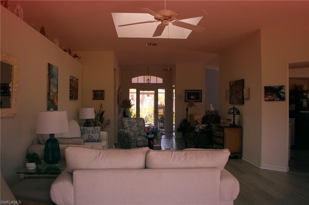 DEL VERA COUNTRY CLUB - Residential Lease