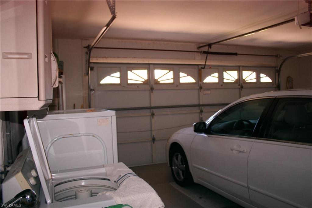 DEL VERA COUNTRY CLUB - Residential Lease