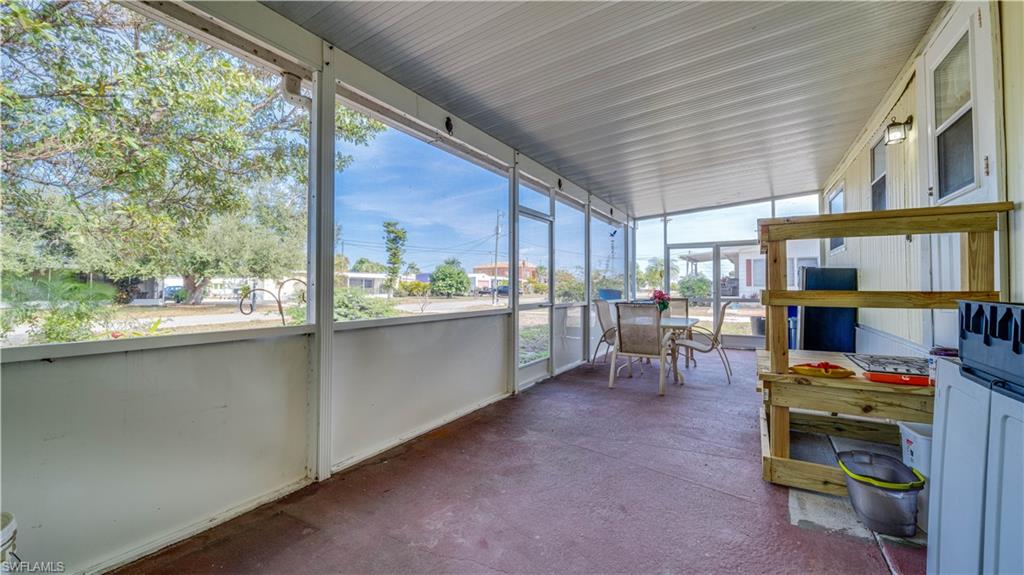 FLAMINGO BAY - Residential