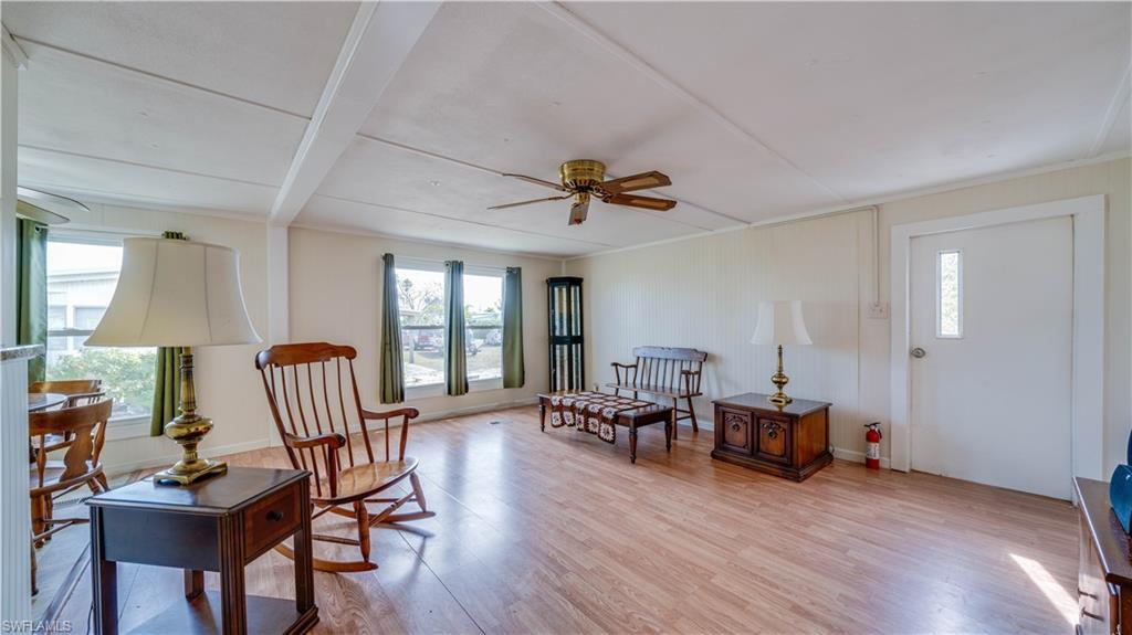 FLAMINGO BAY - Residential