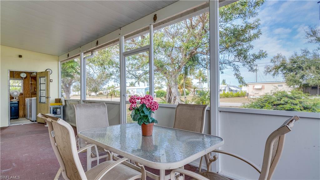 FLAMINGO BAY - Residential