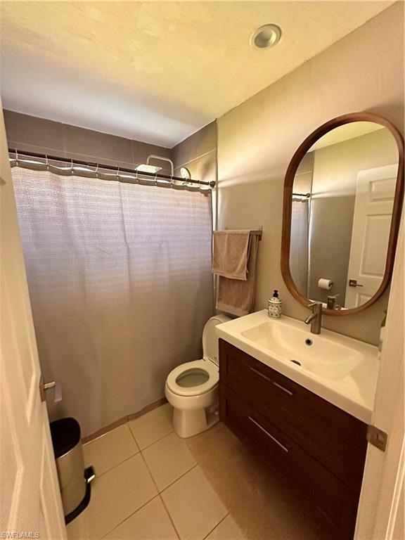 SAN CARLOS PARK - Residential