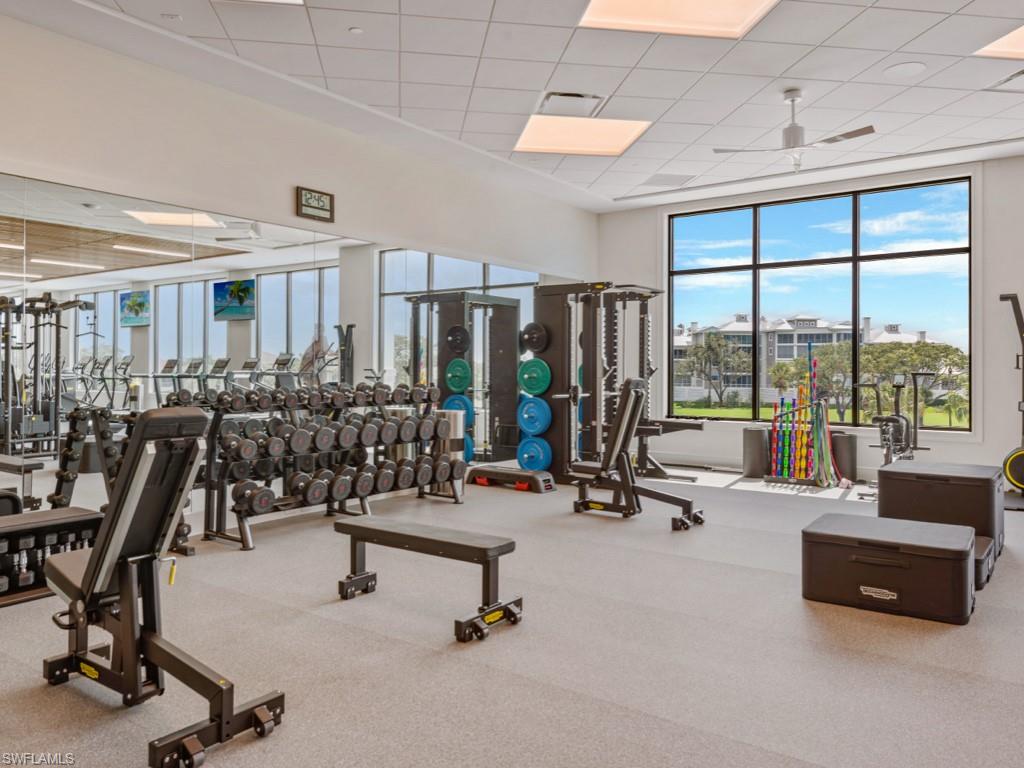 HIDEAWAY BEACH - Land